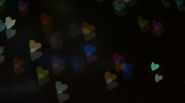 Doğal arkaplanda renkli hava kabarcığı