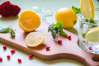 Limonlu serinletici içecek