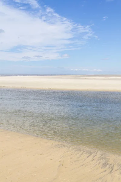 Canal de agua y dunas en la playa de Tavares —  Fotos de Stock