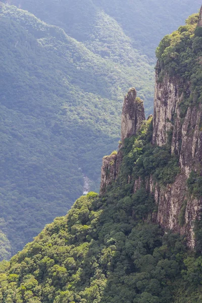 Pedras no Desfiladeiro de Fortaleza — Fotografia de Stock