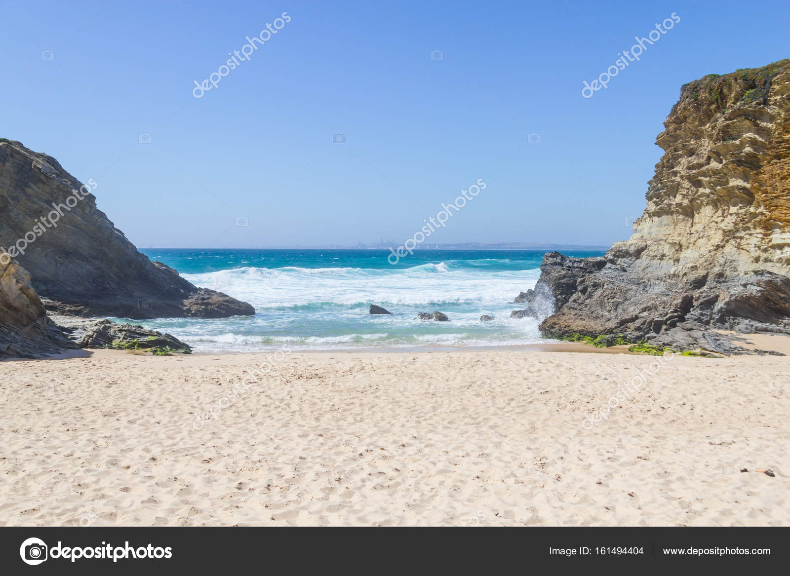 Plage Et Falaises à Porto Covo Photographie Lltrarbach