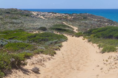 Kayalıklardan sahilde, Vila Nova de Milfontes iz