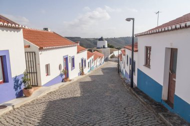 Evler ve yel değirmeni Odeceixe Köyü