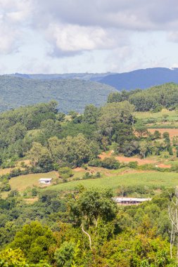 Çiftlik Vadisi ve Nova Petropolis dağlarda