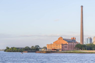 Gasometro ve Guaiba göl günbatımı, Porto Alegre