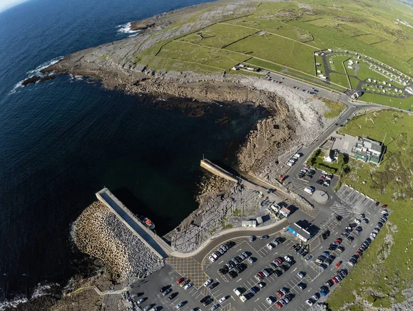 Doolin limanının hava görüntüsü