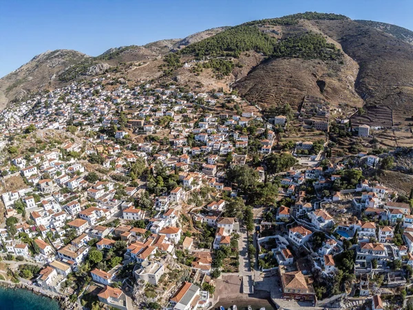 Vue aérienne du village de Kamini à Hydra Island — Photo