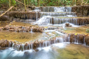 Huay Mae Khamin şelale, şelale Kanchanaburi, Tayland
