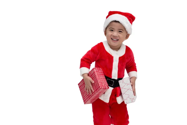 Szczęśliwy azjatycki chłopiec Santa Claus gospodarstwa i przewożenia opakowań pudełko upominkowe do wysyłki — Zdjęcie stockowe