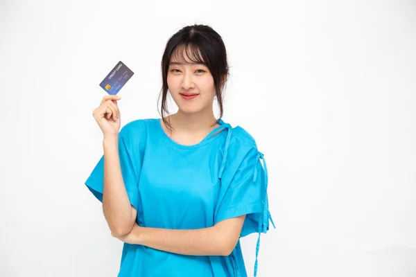 Young Asian Beautiful Woman Patient Showing Credit Card Isolated White — Stock Photo, Image
