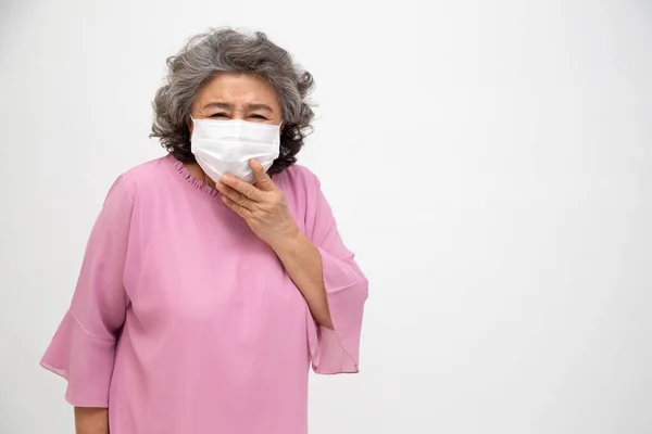 Azjatycka Starsza Kobieta Nosząca Ochronną Maskę Twarz Dla Koronawirusa Dżumy — Zdjęcie stockowe