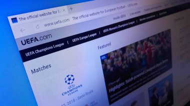 Minsk, Beyaz Rusya - 25 Nisan 2018: Union, Avrupa Futbol Federasyonları (Uefa), Avrupa'nın futbol için yönetim vücut için resmi web sitesi ana sayfası.