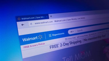 Minsk, Beyaz Rusya - 17 Nisan 2018: Walmart, bir Amerikan çokuluslu perakende şirketi için resmi web sitesi ana sayfası