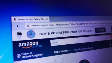 Minsk, Beyaz Rusya - 17 Nisan 2018: Amazon.com, Inc, Amazon gibi iş, bir Amerikan elektronik ticaret ve şirket bulut için resmi web sitesi ana sayfası