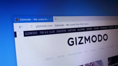 Minsk, Beyaz Rusya - 23 Nisan 2018: Resmi web sitesi de siyaset makaleler özellikleri Gizmodo, bir tasarım, teknoloji, bilim ve bilim kurgu Web sitesi için ana sayfası