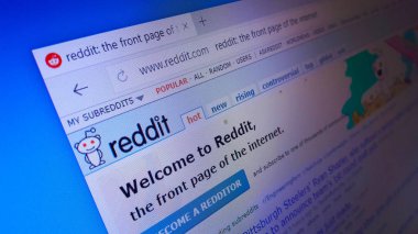 Minsk, Beyaz Rusya - 27 Nisan 2018: Reddit, bir Amerikan sosyal haber toplama, web içerik derecelendirme ve tartışma Web sitesi için resmi web sitesi ana sayfası.