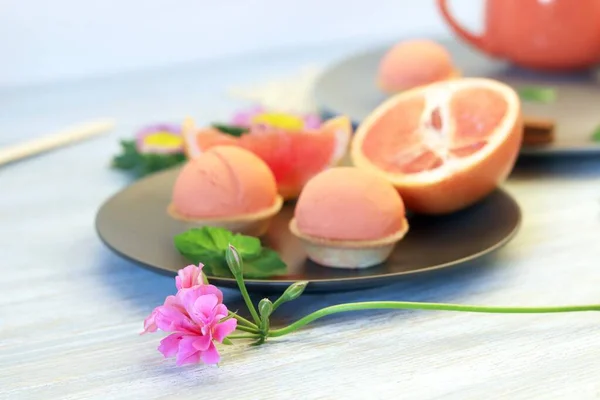 Natural Ice Cream Sorbet Grapefruit Mint Flowers Wooden Table Tasty — Stock Photo, Image