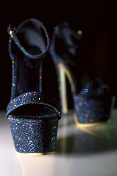 Wonderful Sexy High Heel Shoes Sparkle Colorful Lovely Glints — Stock Photo, Image