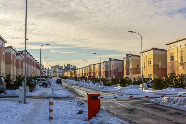 Rusya Petrozavodsk Şehir Merkezinde Insanların Olmadığı Bir Cadde — Stok fotoğraf