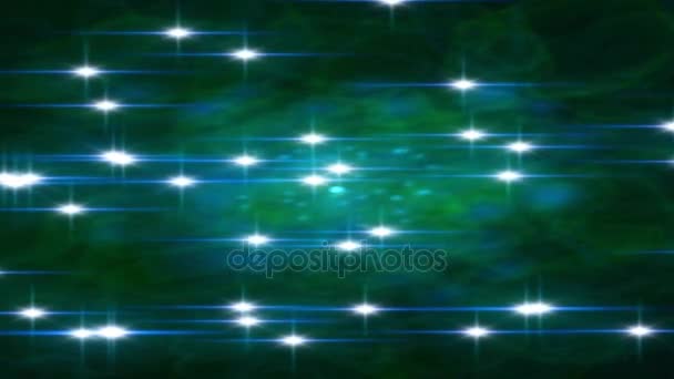 Pequeñas luces verdes se mueven a través de un bucle de pantalla de nebulosas — Vídeos de Stock