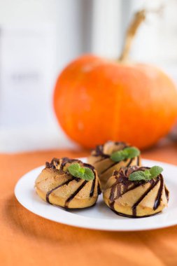 Çikolata ile ev yapımı kabak cupcakes