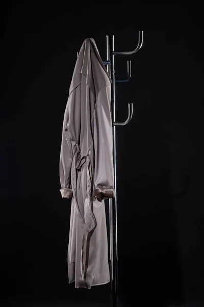 Trench Coat Hanging Coat Rack Isolated Black — Stock Photo, Image