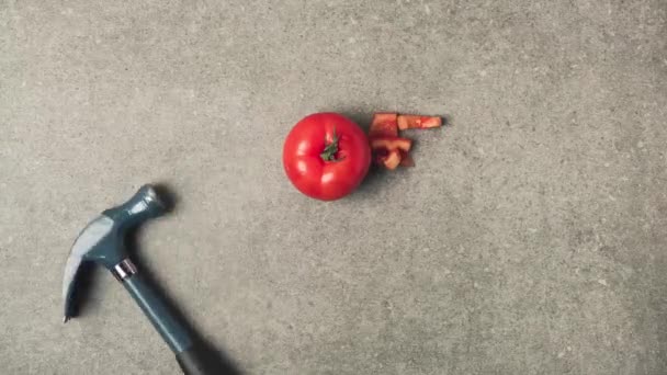 Séquences Stop Motion Avec Des Morceaux Marteau Tomate Tomate Sur — Video
