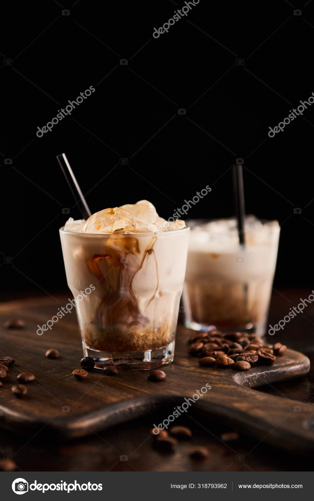 White Russian Cocktail Glasses Straws Wooden Board Coffee Grains Isolated Stock Photo Image By C Micenin 318793962