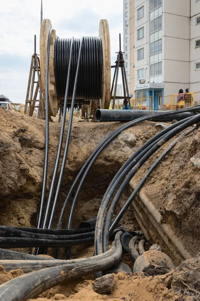 Colocação Comunicações Elétricas Cidade Moscou Rússia Abril 2018 — Fotografia de Stock