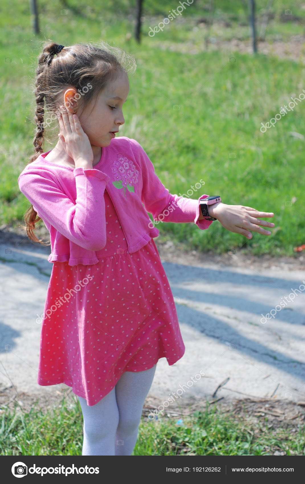 pink colour dress girl