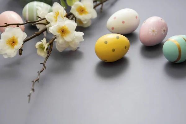 Abstraktní Velikonoční Pozadí Vejci Větev Květinami — Stock fotografie