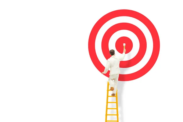 Business Marketing Concept Miniature Painter Stand Ladder Painting Red Dartboard — 스톡 사진