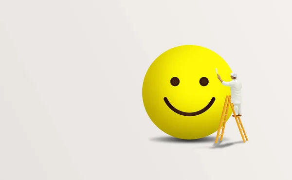 Conceito Feedback Cliente Pintor Escada Pintando Emoções Faciais Símbolo Felicidade — Fotografia de Stock