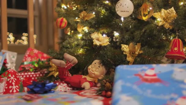 Regali di Natale e Albero — Video Stock