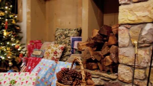 Panorera från julgran — Stockvideo