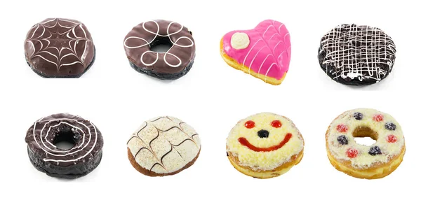 Ассорти сладких пончиков — стоковое фото