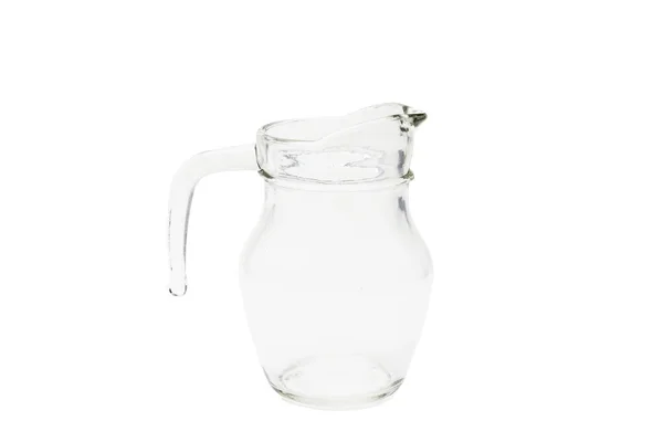 Стеклянная чашка на белом фоне — стоковое фото
