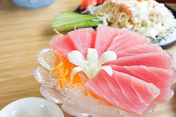 Tuna sashimi on plate — Stock Photo, Image
