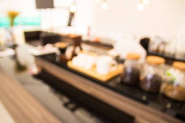 Restoranda bulanık ışık