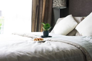 Boş modern yatak odası iç