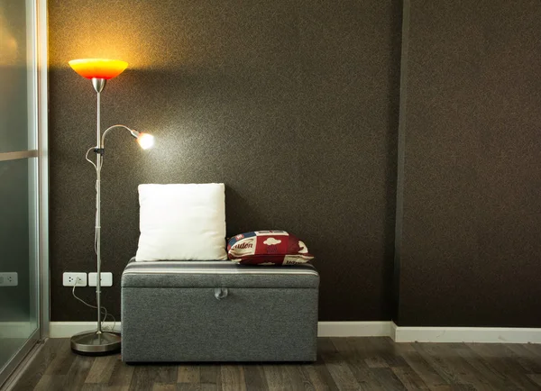Obývací pokoj s lampou — Stock fotografie