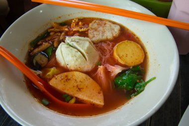 Pirinç şehriye kadar kapatın