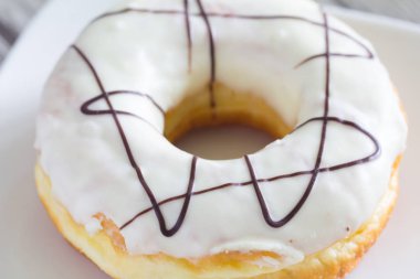 Plaka üzerinde leziz poğaça