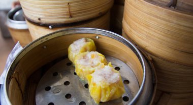 Bambu buharlı Dim sum.