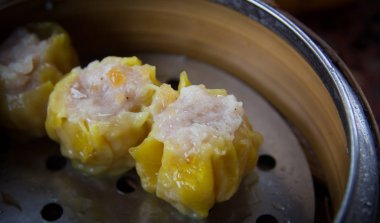 Bambu buharlı Dim sum.