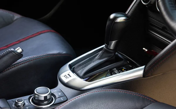 Luxury car Interior -  shift lever — Stock Photo, Image