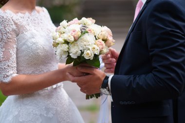 Gelin ve Damat Düğün günde elele