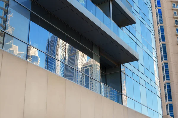 Part of a multi-storey office building glass — Stock Photo, Image