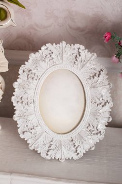 Antika ahşap beyaz çerçeve fotoğraf tablo için