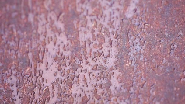 Textura oxidada metálica con pintura en mal estado — Vídeo de stock